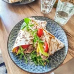 Piadina au Thon, Avocat et Tomates