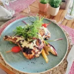 Recette de Poulet Grillé aux Herbes et Légumes de Saison