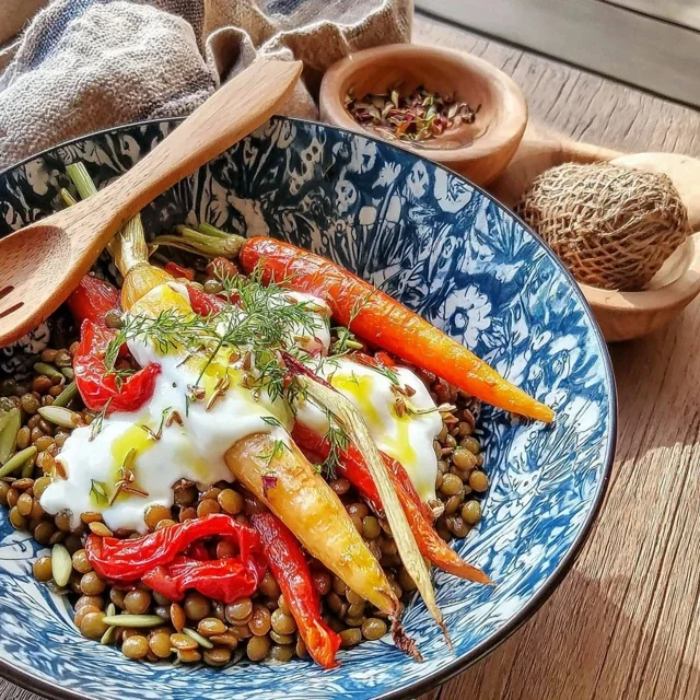 Salade de lentilles, carottes rôties et cumin
