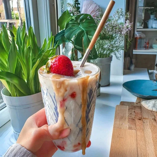 Smoothie Fraise, Banane et Lait d&rsquo;Avoine