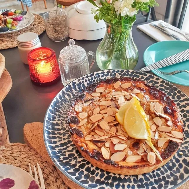 Tarte de Santiago aux Amandes et Citron, dessert traditionnel espagnol