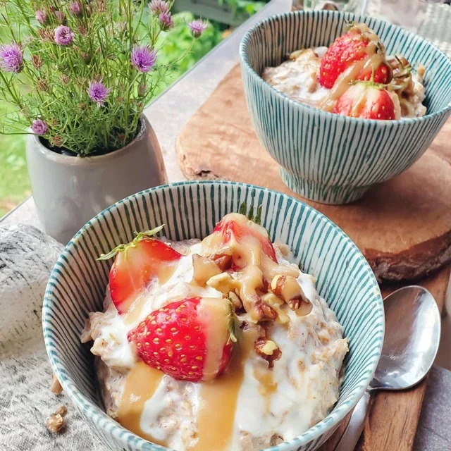 Overnight Oats aux Fraises et Graines de Lin
