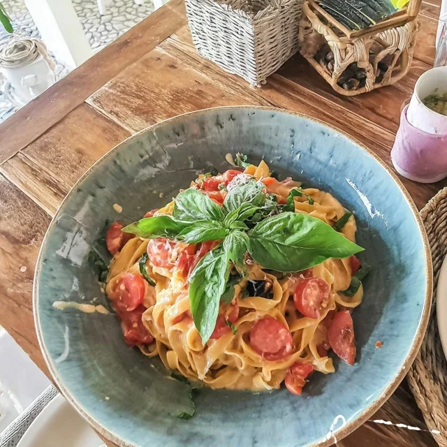 Pâtes au Pomodoro Fresco et Basilic