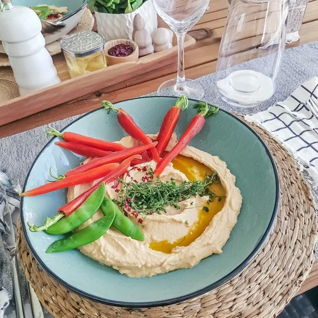 Plateau Apéro Houmous, Carottes Nouvelles et Pois Mange-Tout