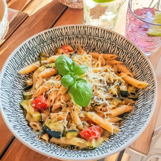 Recette de Pasta Primavera aux Courgettes et Citron