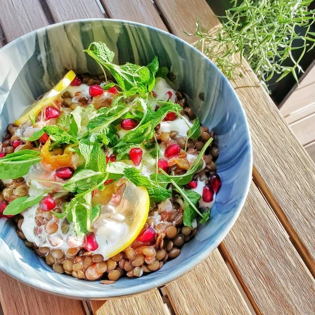 Salade de Lentilles Corail à la Menthe et Grenade