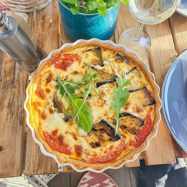 Tarte aux Légumes Grillés et Fromage de Chèvre