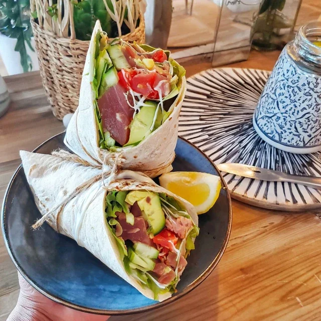 Wrap au Thon, Avocat et Concombre